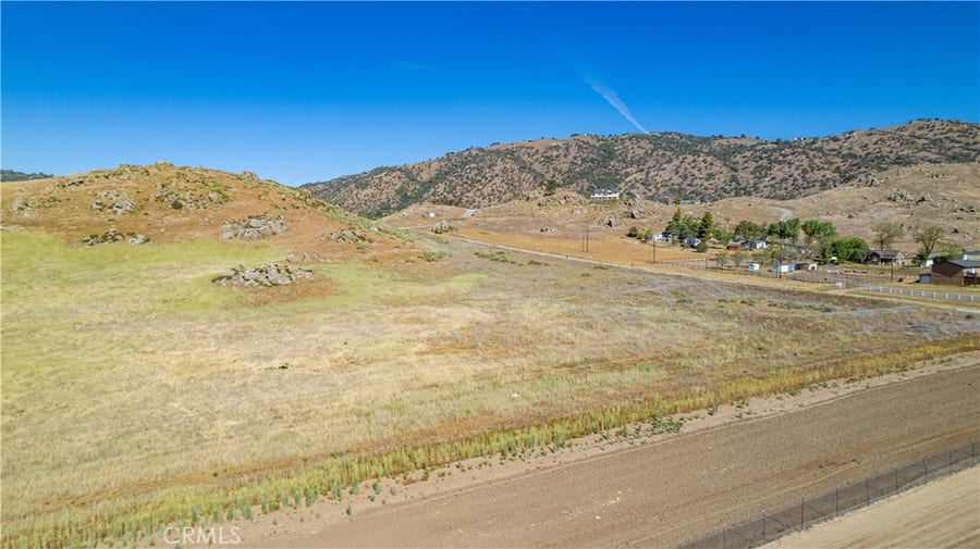 Property photo for 0 Edward Street, Tehachapi, CA