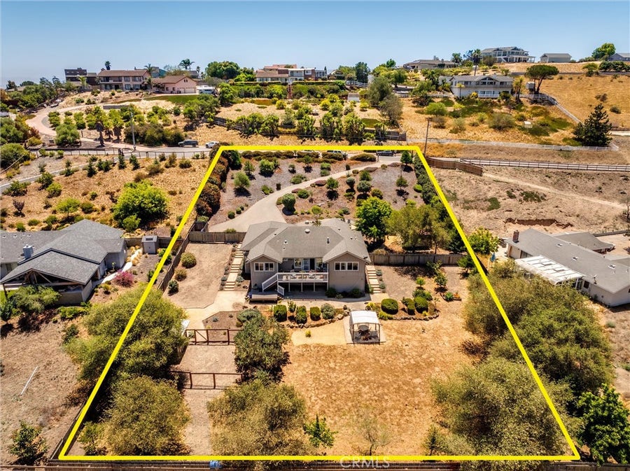Property photo for 290 Casa Real Place, Nipomo, CA
