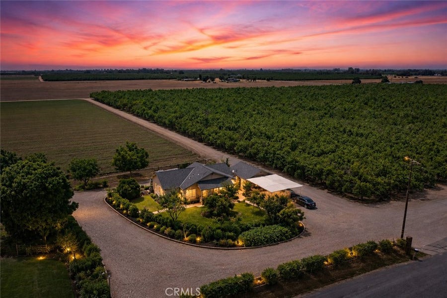 Property photo for 14515 Houston Ave, Hanford, CA
