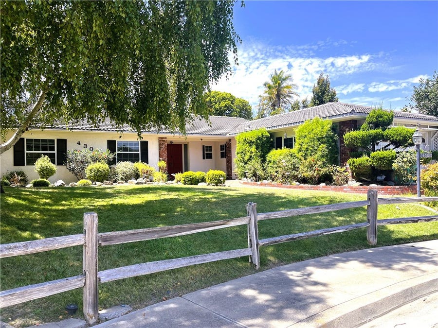 Property photo for 4301 Lynhurst Circle, Santa Maria, CA