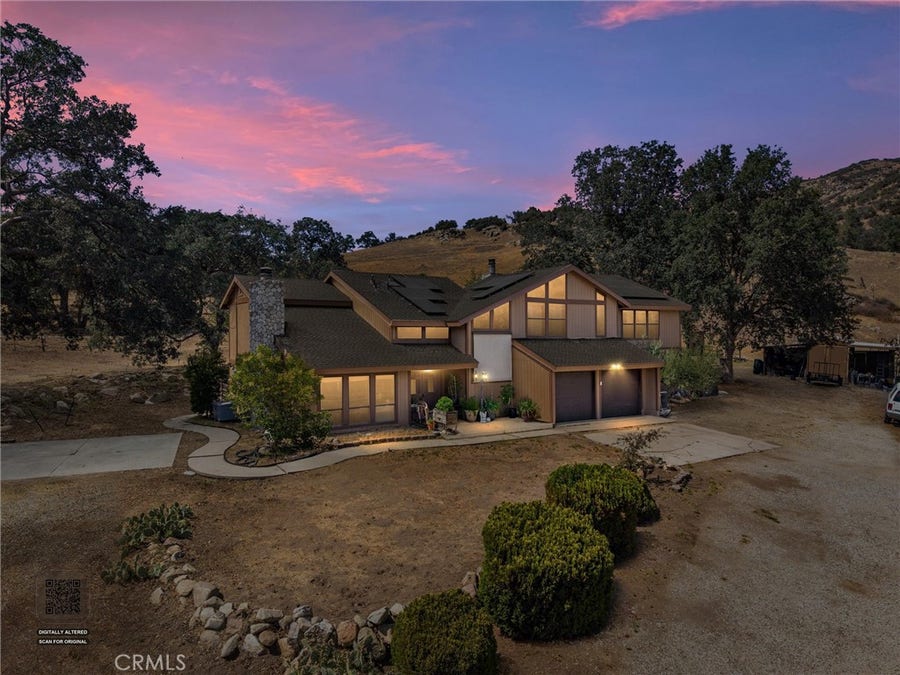 Property photo for 26001 Bear Valley, Tehachapi, CA