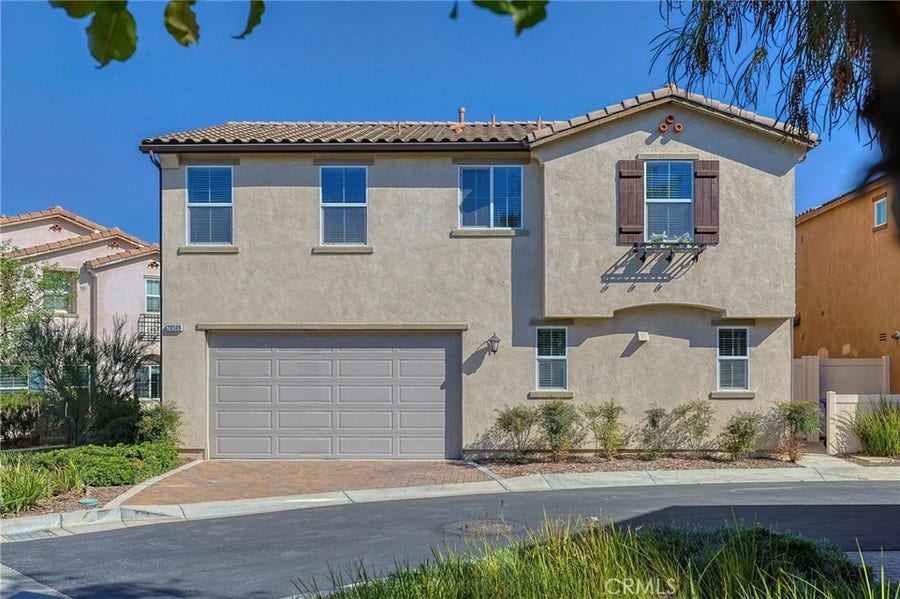 Property photo for 20509 Hazelnut Court, Saugus, CA