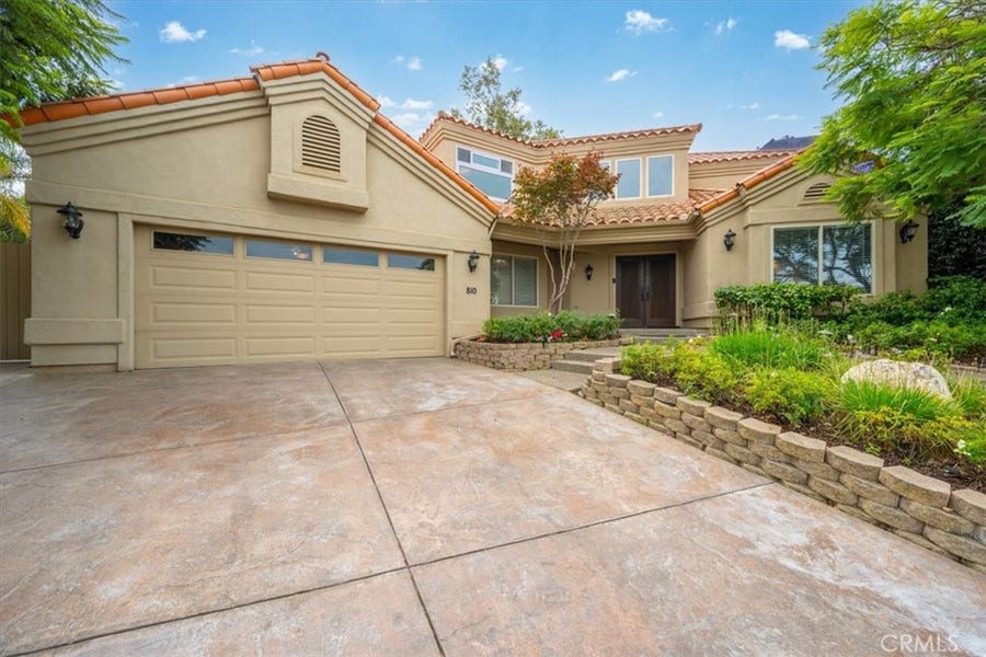 Property photo for 810 Fairway Vista, Santa Maria, CA