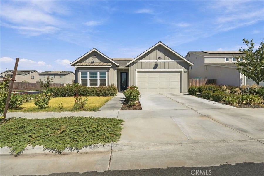 Property photo for 102 E Tyler Avenue, Visalia, CA