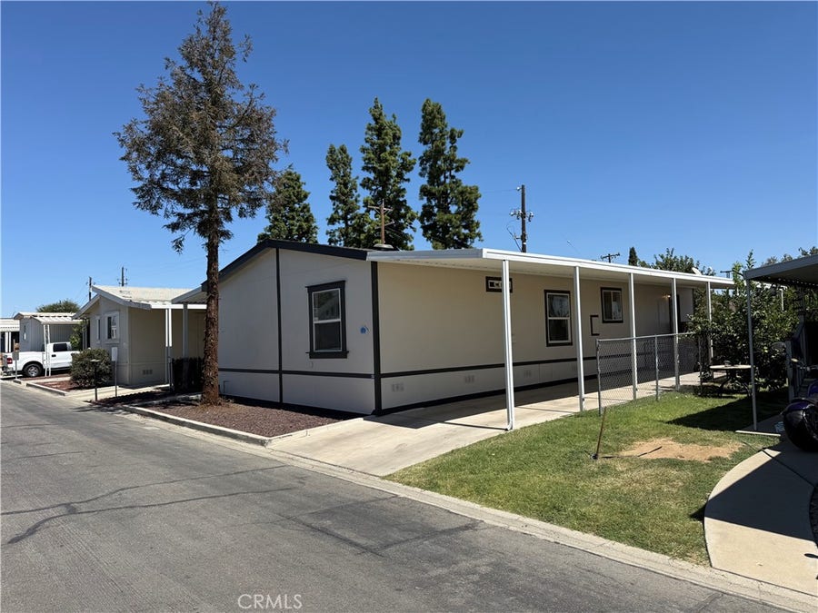 Property photo for 164 Hickorywood, Bakersfield, CA