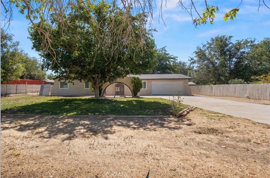 Property photo for 10204 E Avenue S, Littlerock, CA