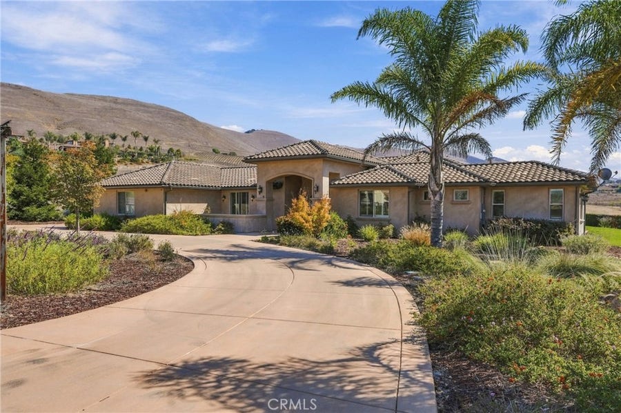 Property photo for 1223 Ramal Lane, Nipomo, CA