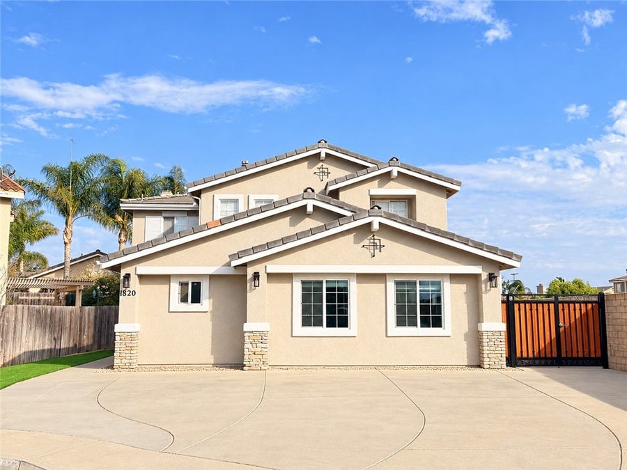 Property photo for 1820 Amy Way, Santa Maria, CA