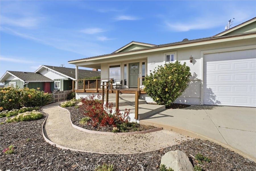 Property photo for 631 Ocean View, Grover Beach, CA