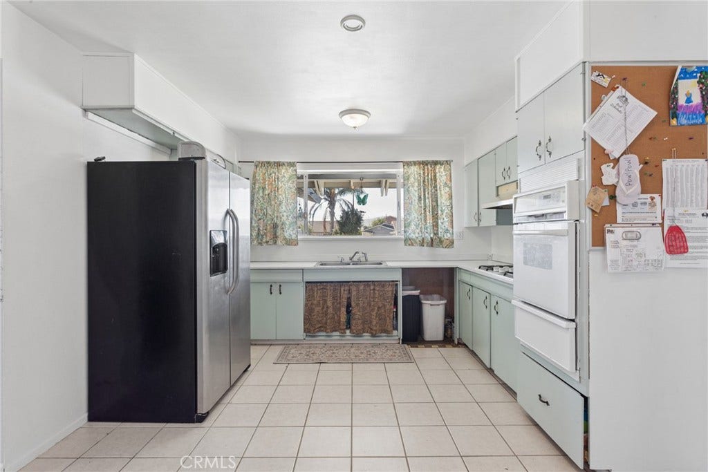 2053 Lockwood, Santa Maria, CA 93455 Kitchen