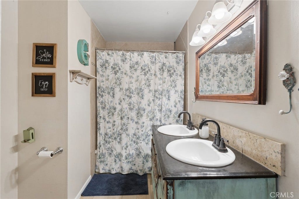 2053 Lockwood, Santa Maria, CA 93455 Guest bathroom