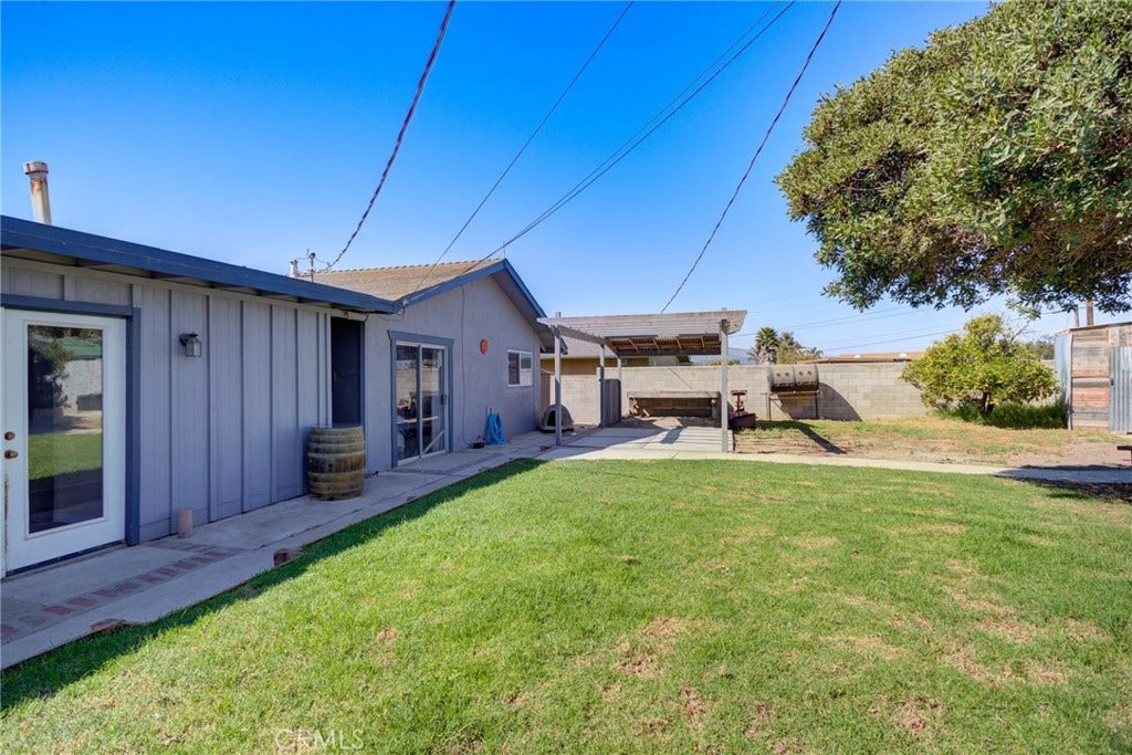 2053 Lockwood, Santa Maria, CA 93455 Backyard