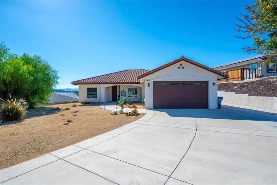 Property photo for 3415 Lakeside Village Drive, Paso Robles, CA