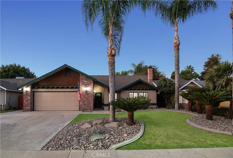 Property photo for 2824 W Hemlock Court, Visalia, CA