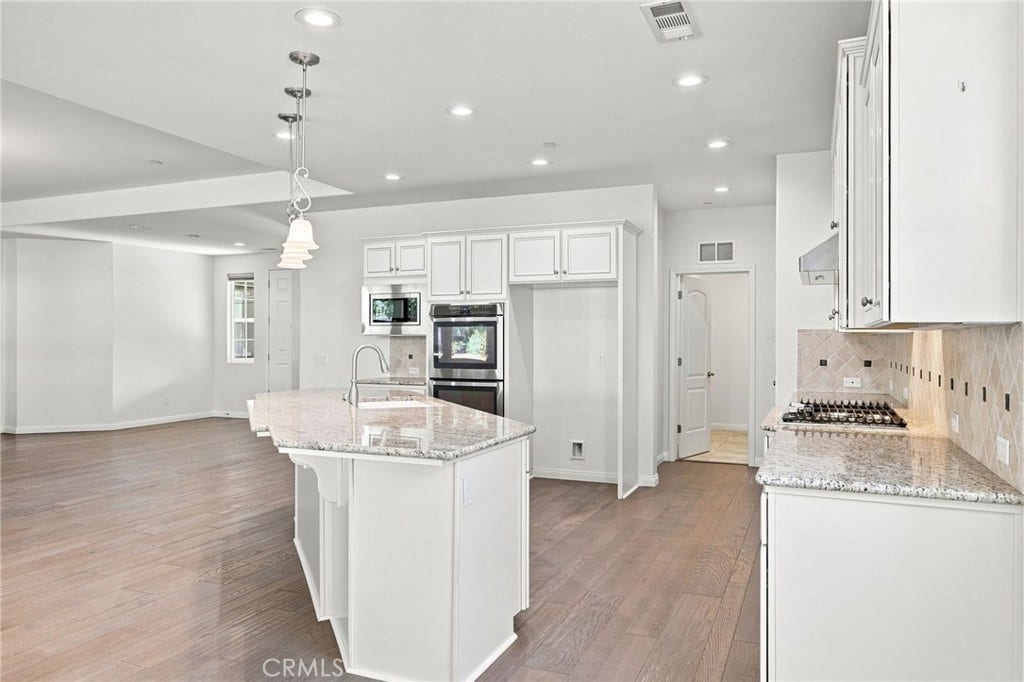 3113 Barrowby, Bakersfield, CA 93311 3113 Barrowby, Bakersfield, CA 93311