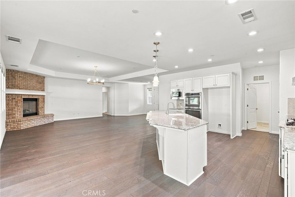 3113 Barrowby, Bakersfield, CA 93311 3113 Barrowby, Bakersfield, CA 93311