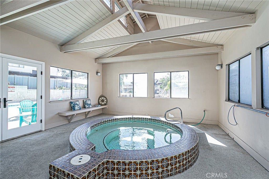1124 Via Mavis, Santa Maria, CA 93455 1124 Via Mavis, Santa Maria, CA 93455