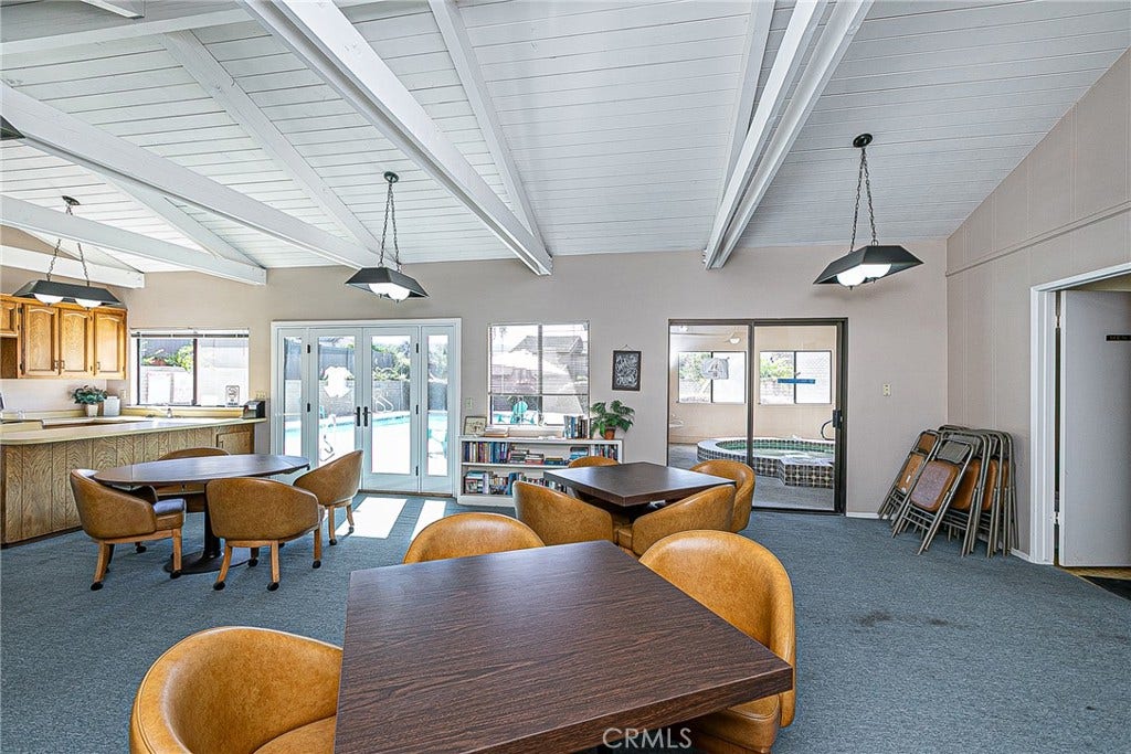 1124 Via Mavis, Santa Maria, CA 93455 1124 Via Mavis, Santa Maria, CA 93455