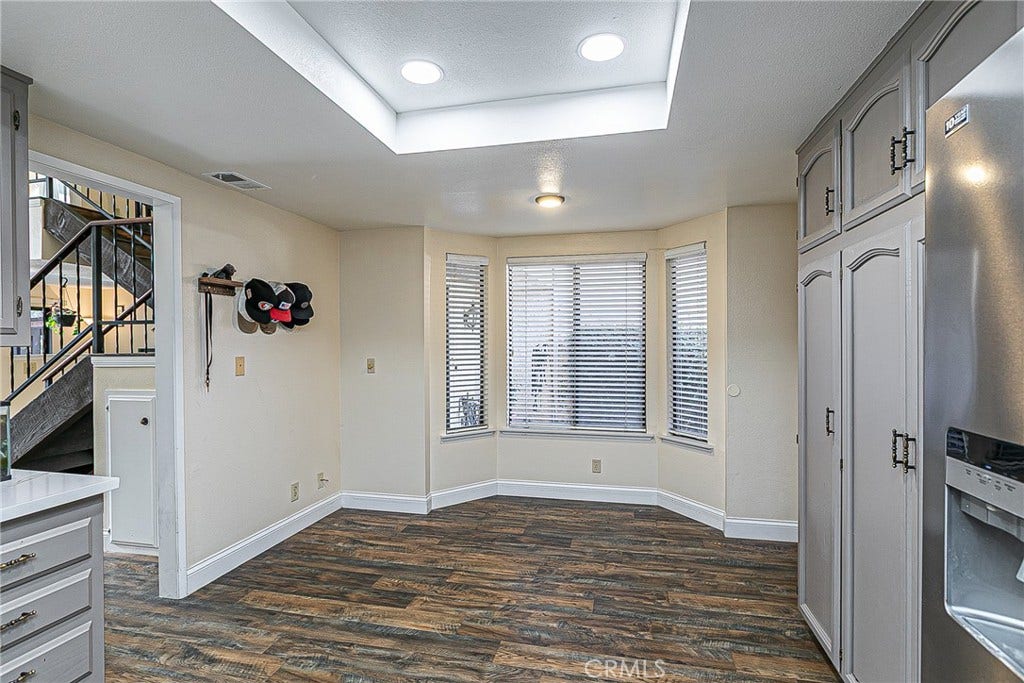 1124 Via Mavis, Santa Maria, CA 93455 1124 Via Mavis, Santa Maria, CA 93455