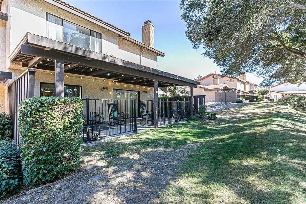 1124 Via Mavis, Santa Maria, CA 93455 1124 Via Mavis, Santa Maria, CA 93455