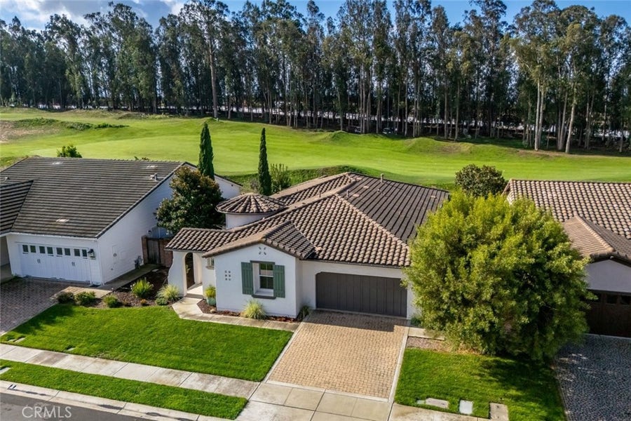 Property photo for 922 Anna Circle, Nipomo, CA