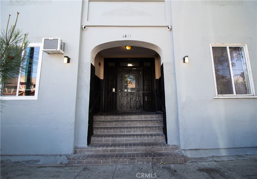 Property photo for 1411 Burlington Avenue, #30, Los Angeles, CA