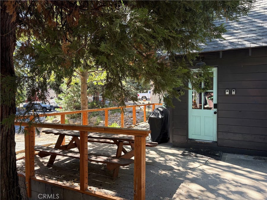 Property photo for 31771 Christmas Tree Lane, Running Springs, CA