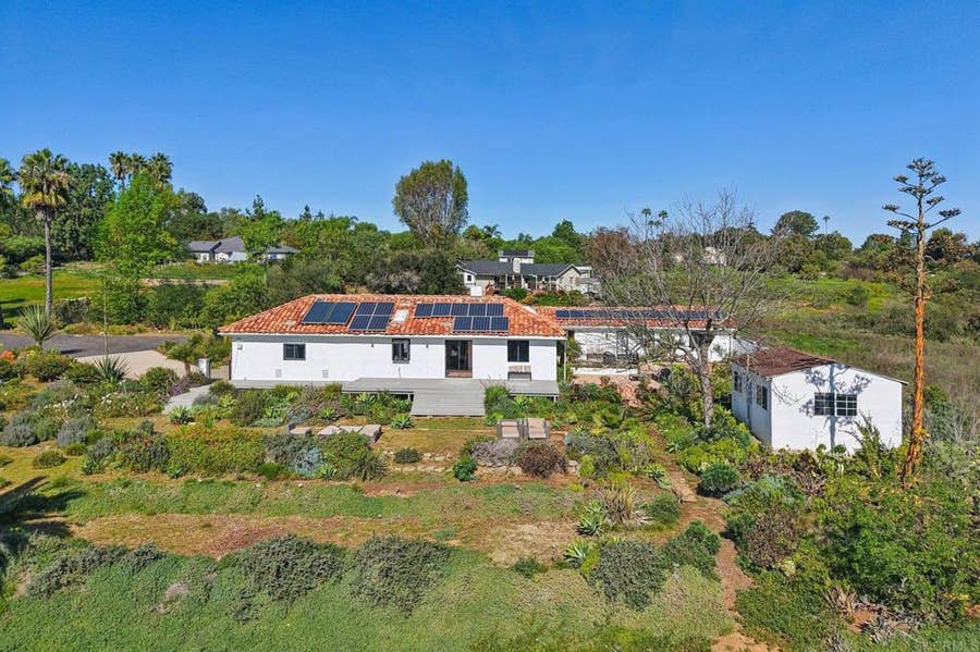 Property photo for 1761 Winterwarm Drive, Fallbrook, CA