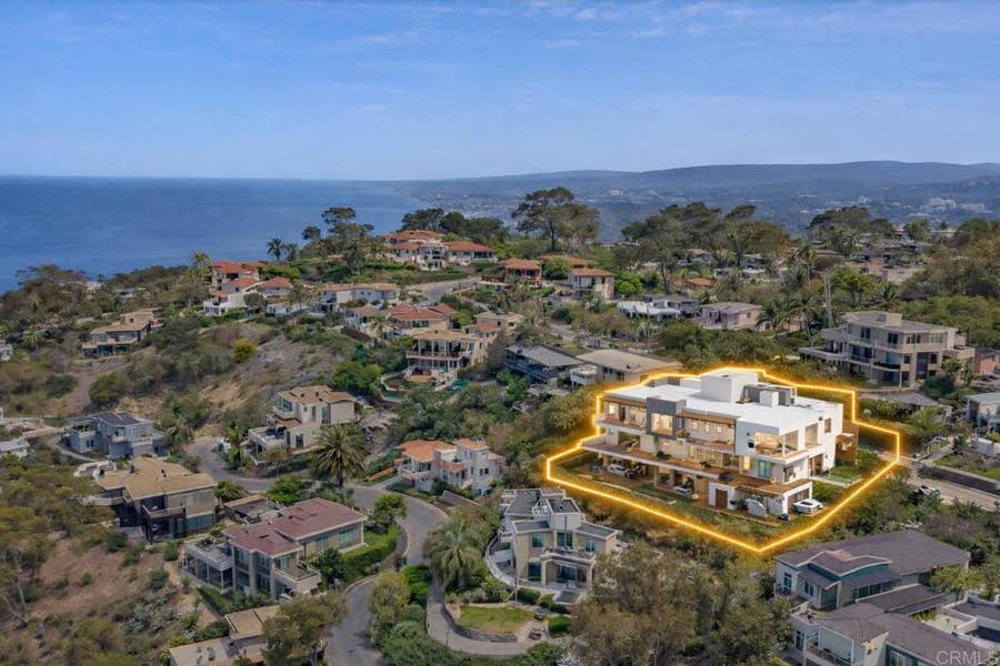 Property photo for 7170 Encelia Dr, La Jolla, CA