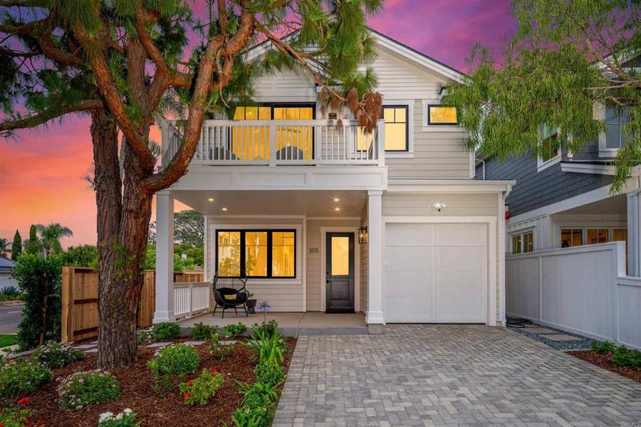 Property photo for 305 J Avenue, Coronado, CA