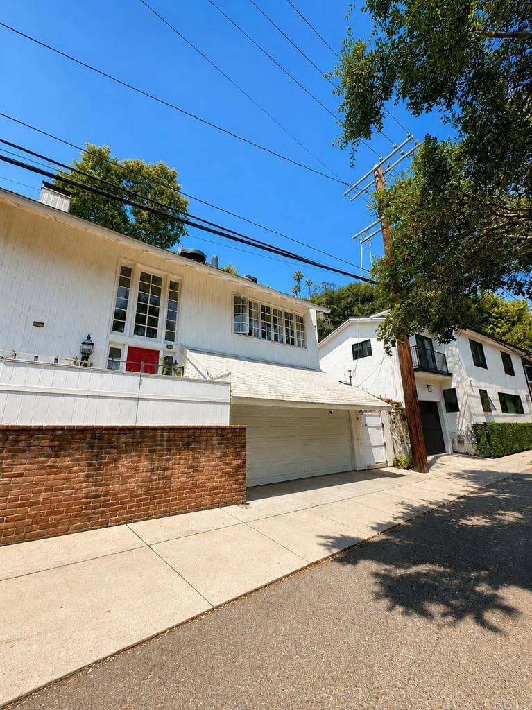 Property photo for 507 W Rustic Rd, Santa Monica, CA