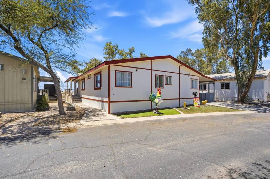 Property photo for 1601 Drew Road, #SPC 57, El Centro, CA