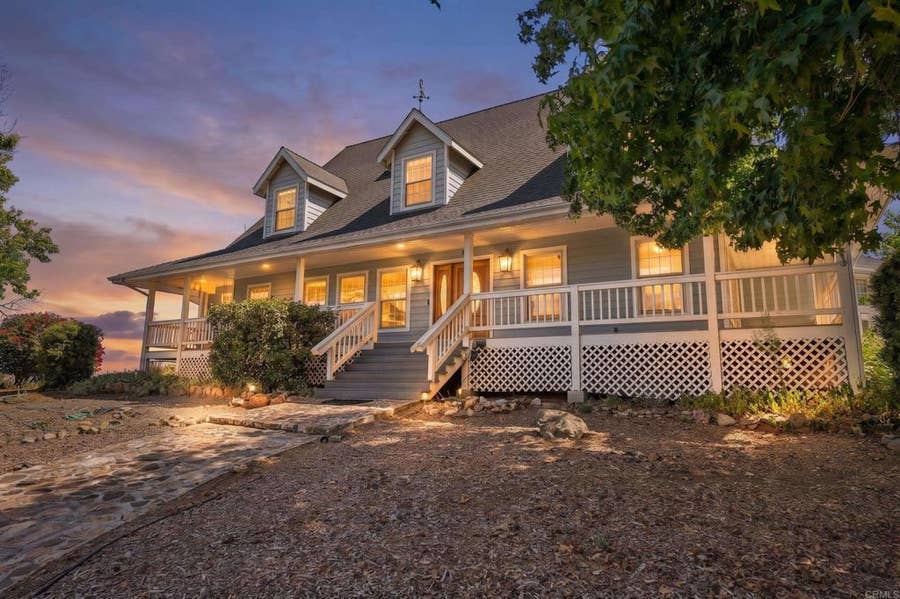 Property photo for 13115 Vía Suena, Valley Center, CA