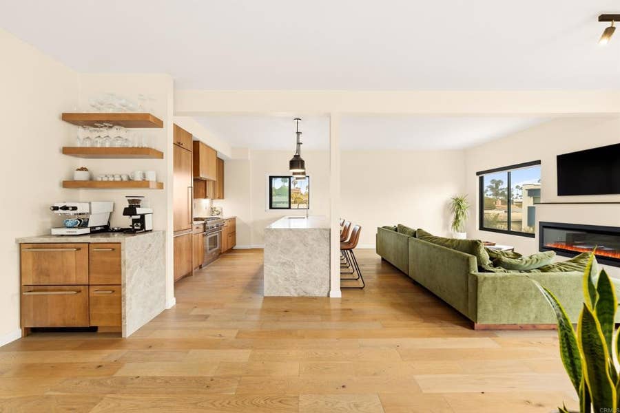 Property photo for 1136 Shelburn Lane, Ventura, CA