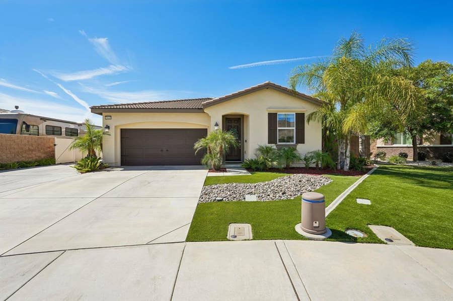 Property photo for 29045 Botanical Circle, Menifee, CA