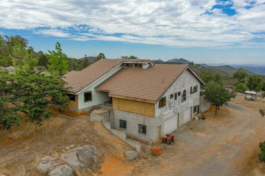 Property photo for 23660 Old Ranch Rd, Alpine, CA