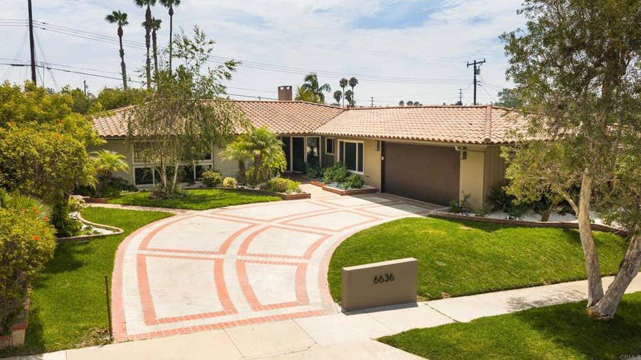 Property photo for 6636 Wooster Ave, Los Angeles, CA