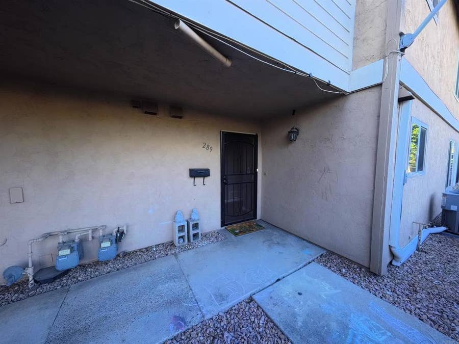 Property photo for 289 Stage Coach Rd, Oceanside, CA