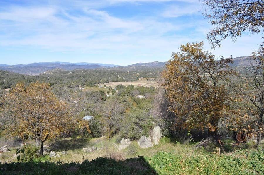 Property photo for 2893 Oakhill Lane, Julian, CA