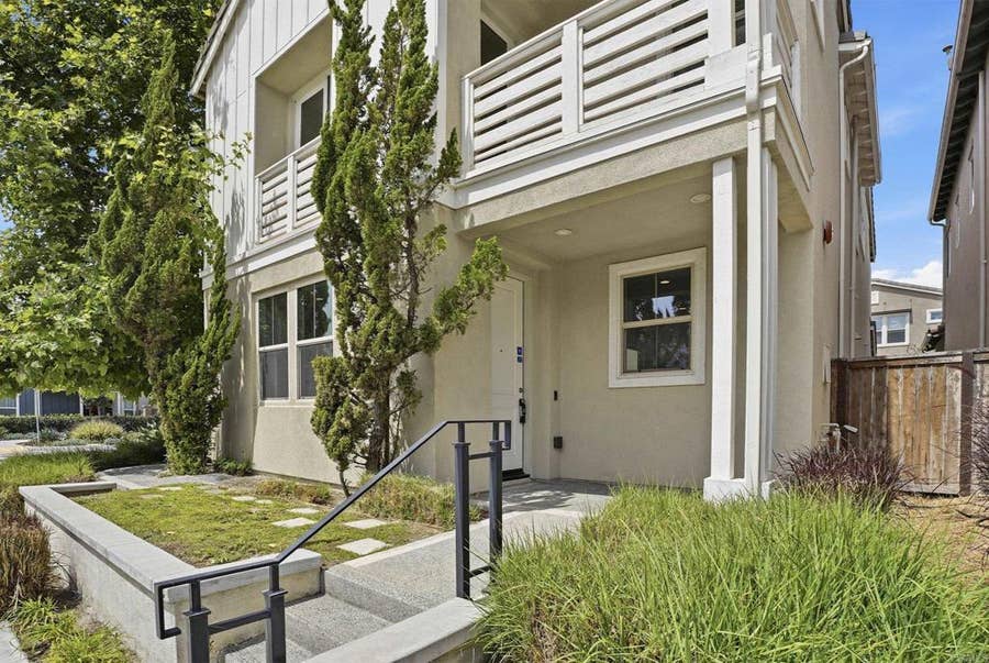 Property photo for 951 Camino Aldea, Chula Vista, CA