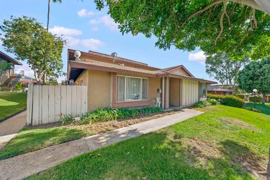 Property photo for 3172 Caminito Quixote, San Diego, CA
