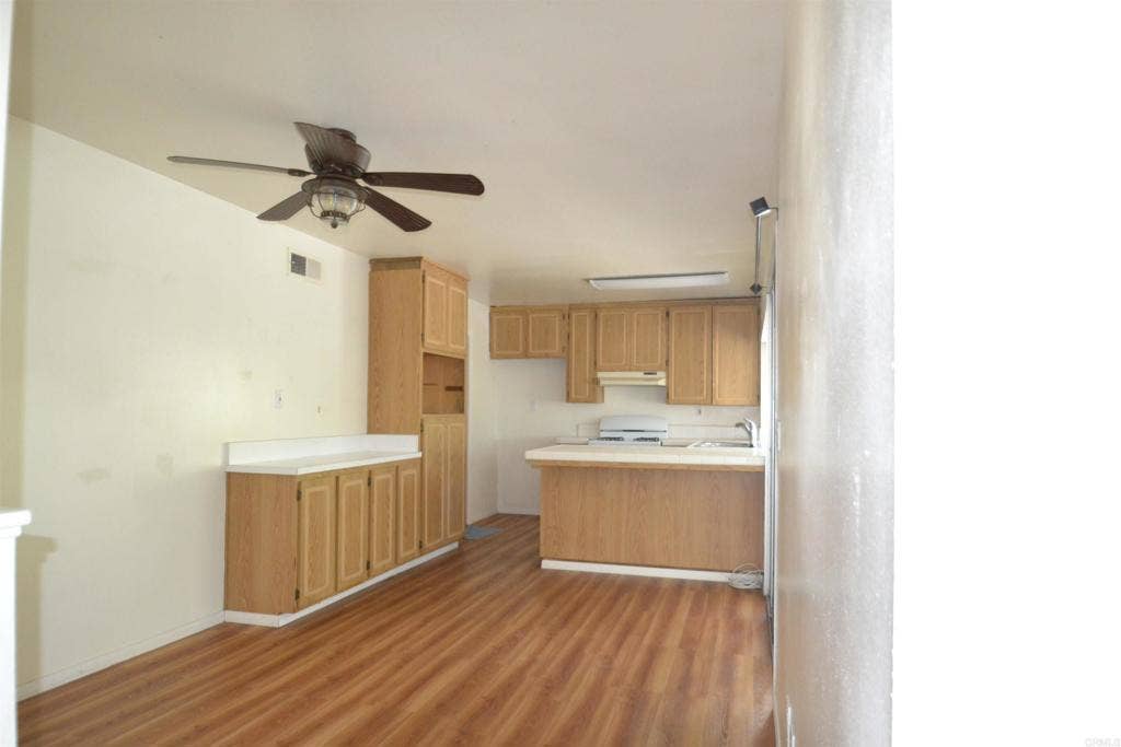 10343 Woodwayne Drive, Santee, CA 92071 10343 Woodwayne Drive, Santee, CA 92071