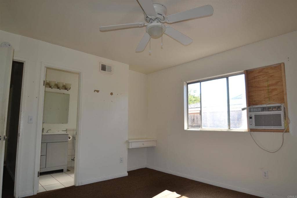 10343 Woodwayne Drive, Santee, CA 92071 10343 Woodwayne Drive, Santee, CA 92071