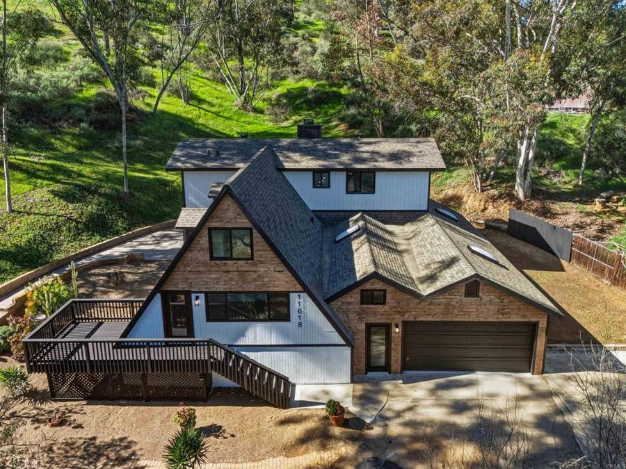 Property photo for 11618 Johnson Lake Road, Lakeside, CA