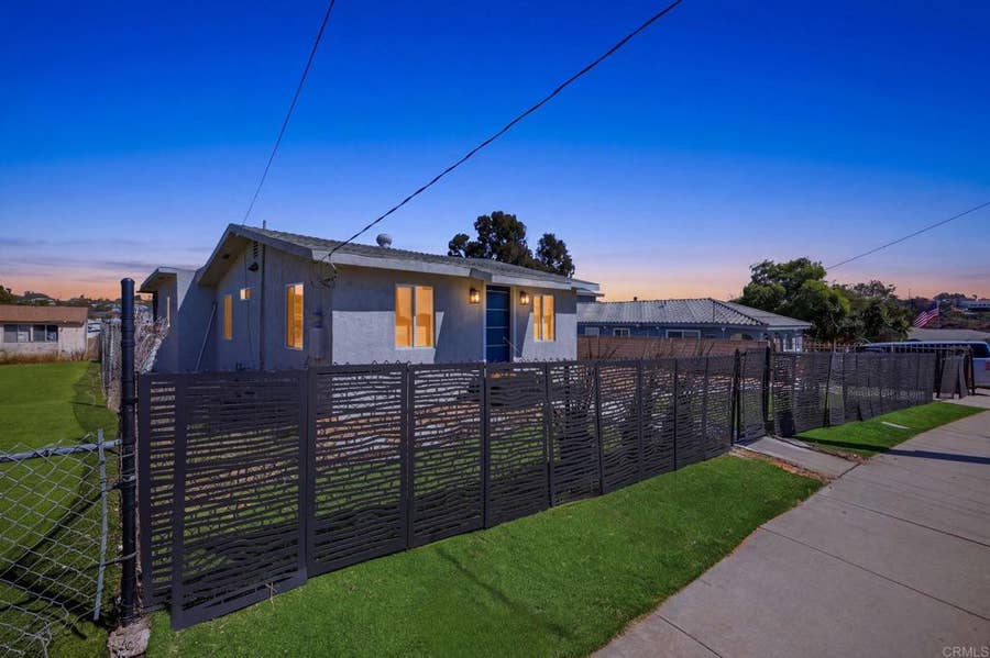 Property photo for 2959 Ridgeway Drive, National City, CA