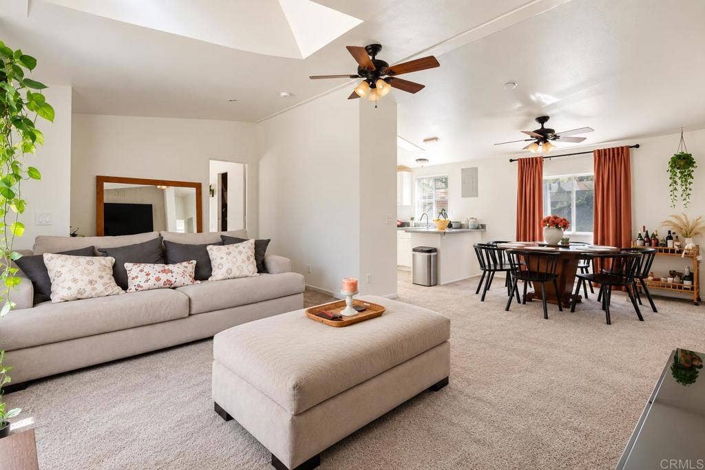 1020 Silverbrook Drive, El Cajon, CA 92019 1020 Silverbrook Drive, El Cajon, CA 92019