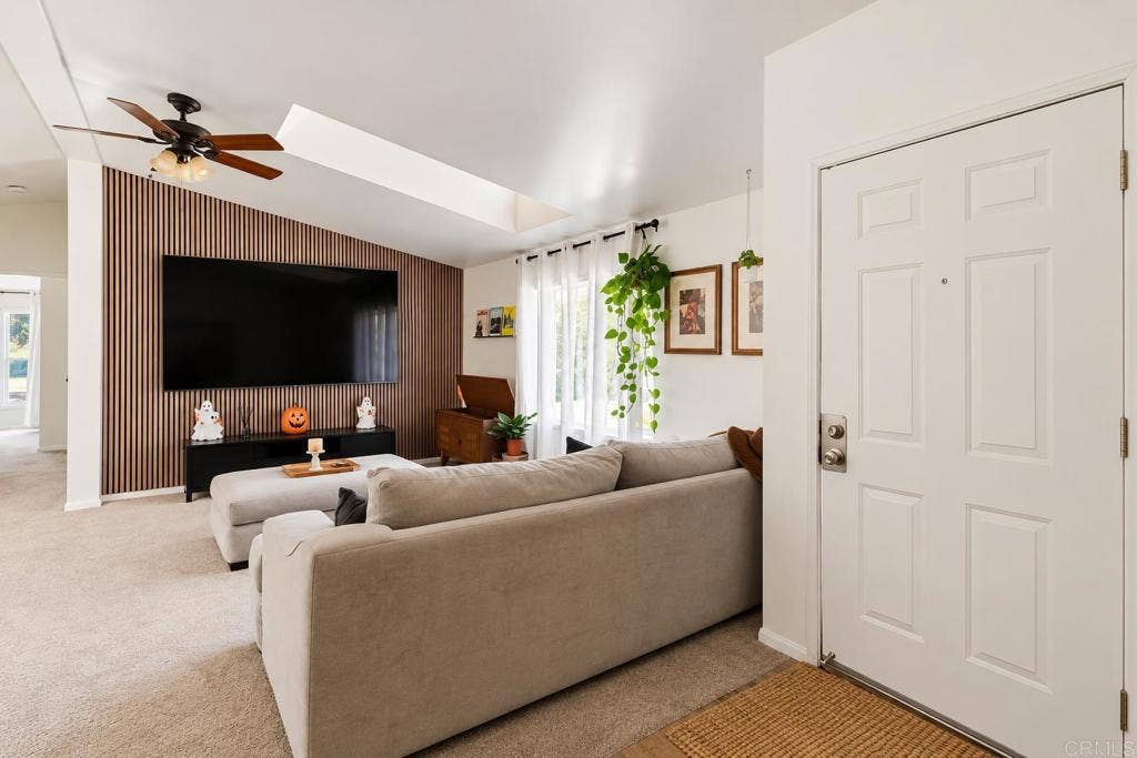 1020 Silverbrook Drive, El Cajon, CA 92019 1020 Silverbrook Drive, El Cajon, CA 92019
