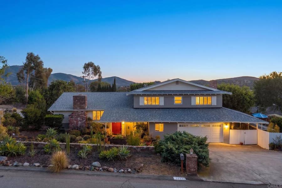 Property photo for 10071 Resmar Pl, La Mesa, CA