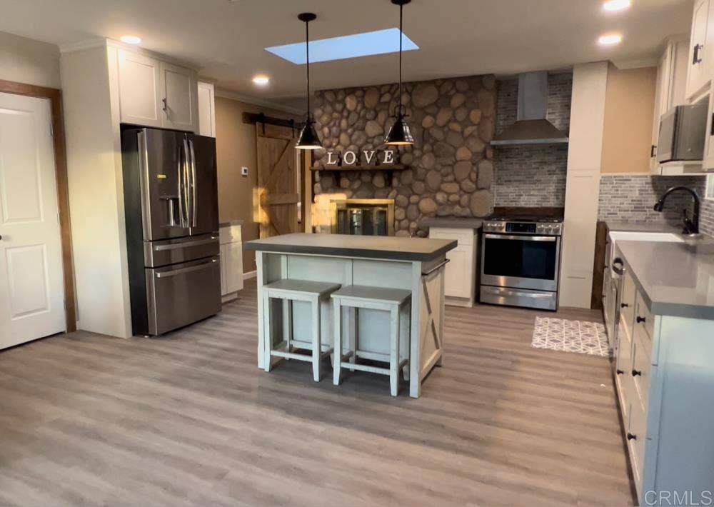 Kitchen - BRIDAL SUITE