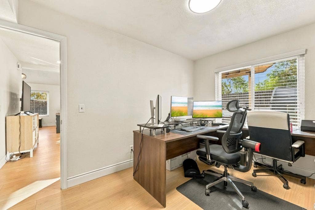 2343 Fair Oak Ct, Escondido, CA 92026